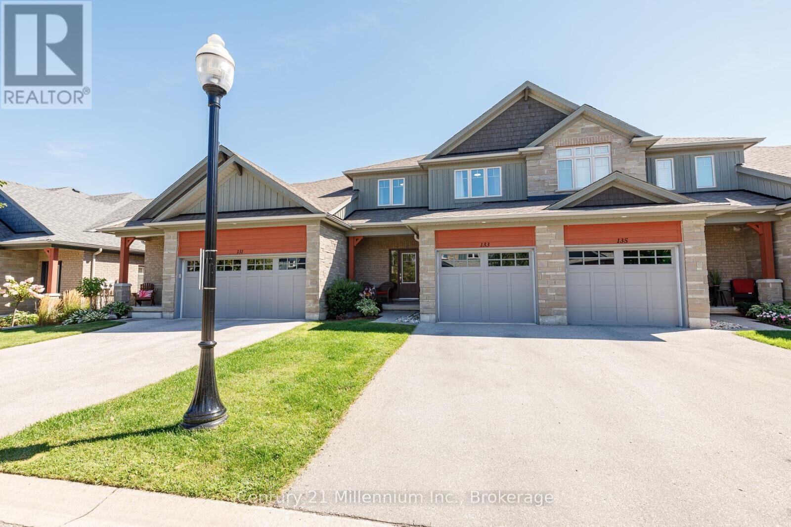 Photo de la propriété: 133 Conservation Way ON L9Y 0G9