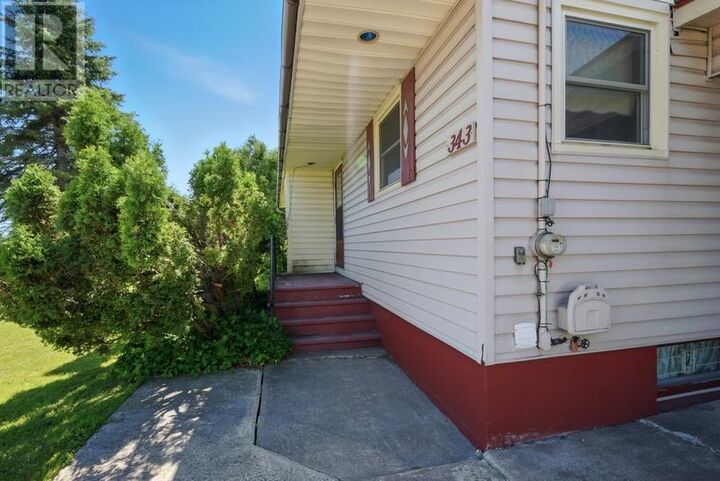 Property Photo: 343 Rowell Ave ON P6C 5K9