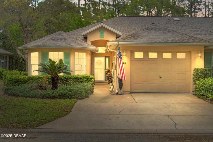 Property Photo: 38 Lafayette Lane FL 32164