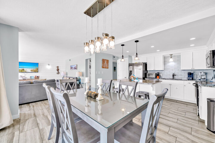 Property Photo: 11619 Front Beach Road 511 FL 32407