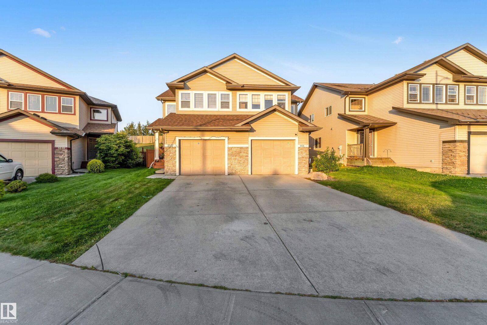 Property Photo: 3537 11 Street NW AB T6T 0J7