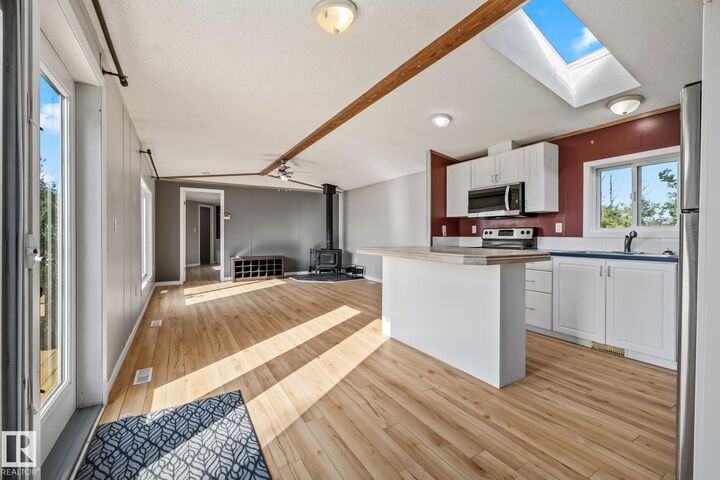 Property Photo: 56430 Rge Road 263 AB T8R 0X9