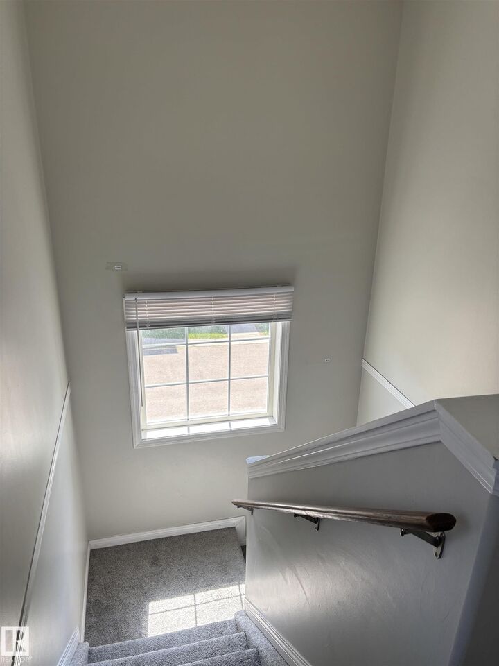 Property Photo:  5102 30 Avenue 21  AB T4X 0A9 