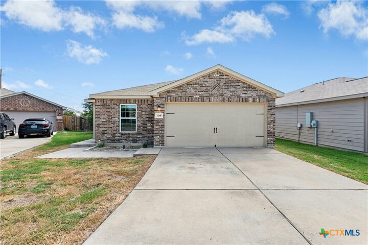 Property Photo: 108 Farmer Cove 6A TX 76537