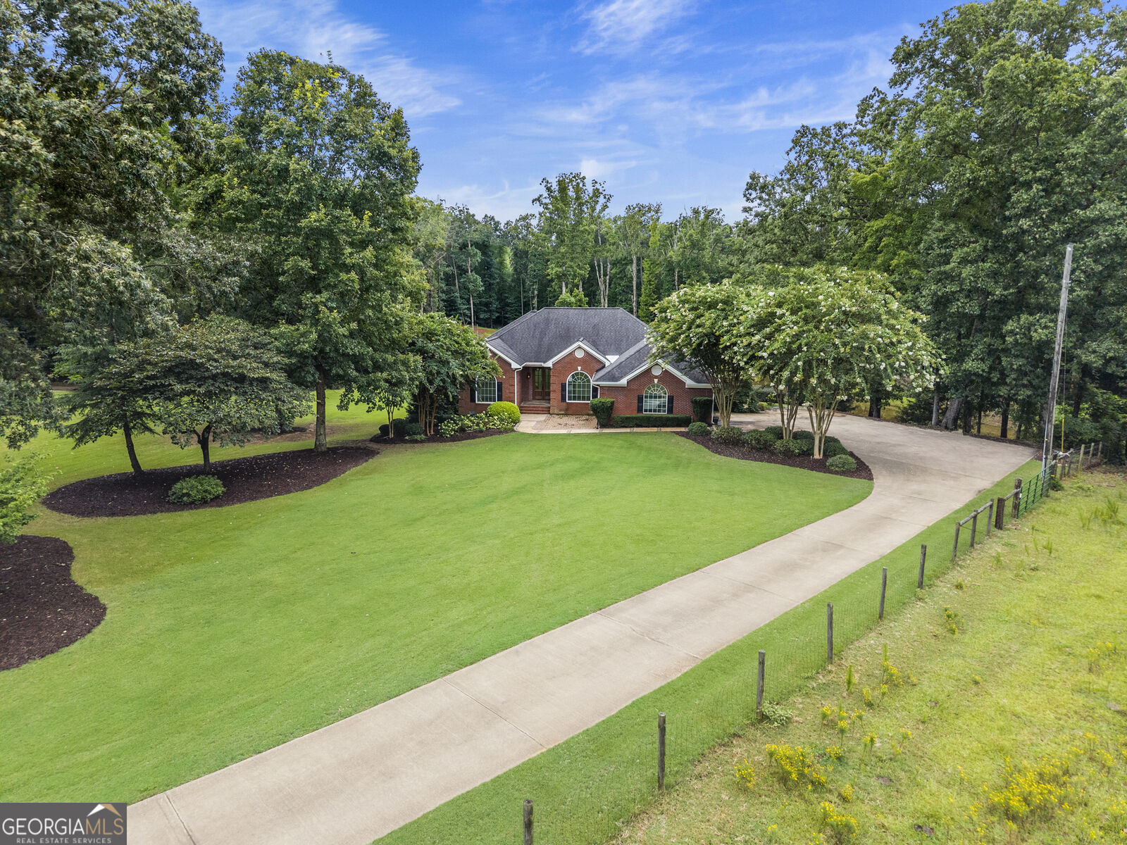Property Photo:  300 Potts Lane  GA 30016 