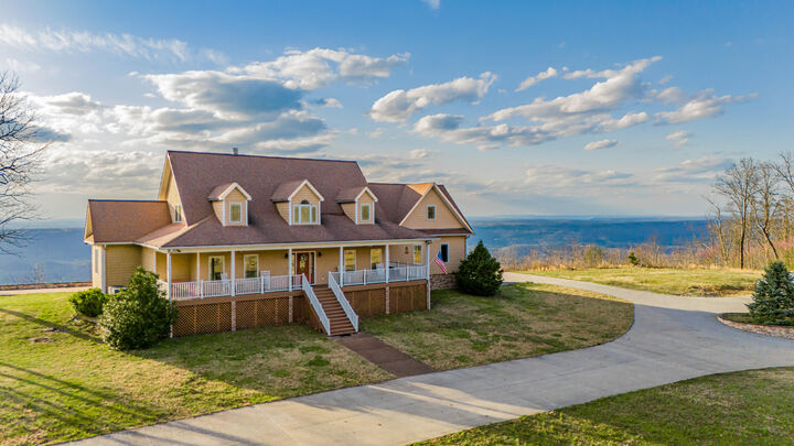 Property Photo:  4223 Sunset Drive  GA 30738 