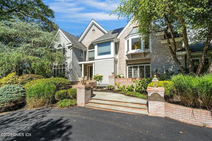 39 Running Brook Lane  New Canaan CT 06840 photo
