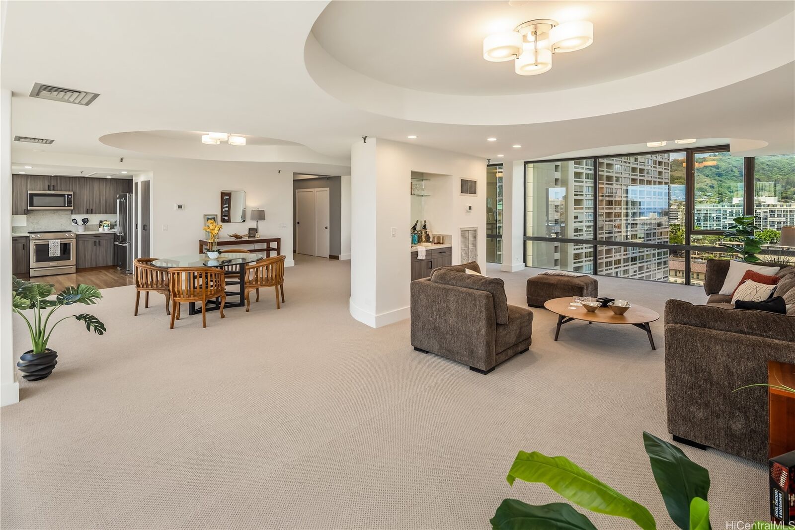 Property Photo:  1114 Punahou Street Ph3  HI 96826 