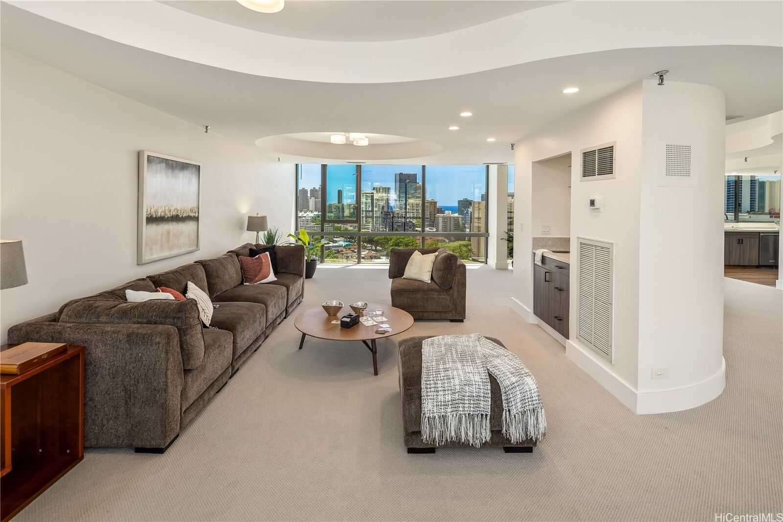 Property Photo:  1114 Punahou Street Ph3  HI 96826 
