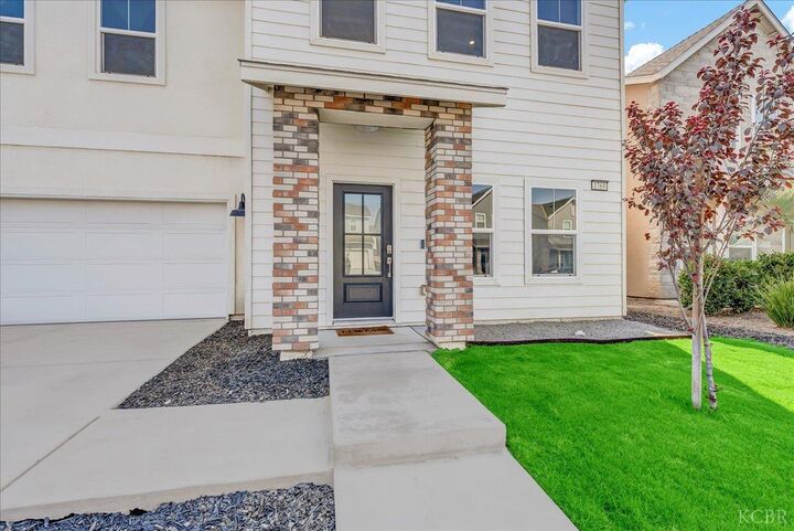 Property Photo:  1769 N Jennie Lake  CA 93230 