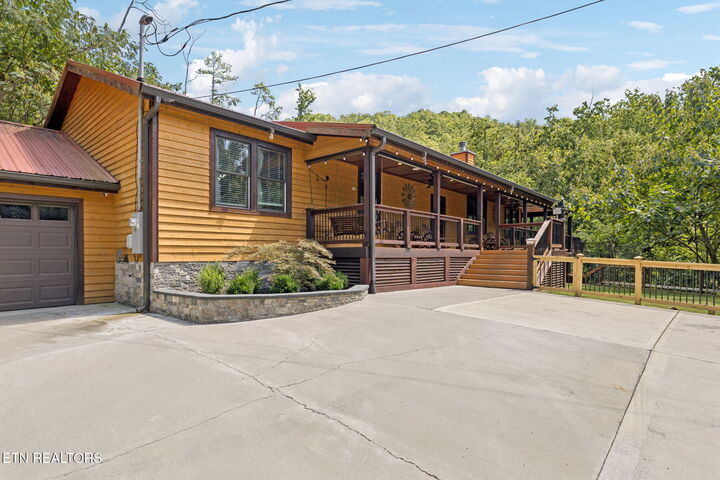 Property Photo: 2029 Windy Lane TN 37876