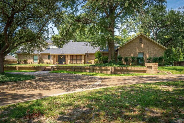 Property Photo: 15 Oak Forest TX 75605