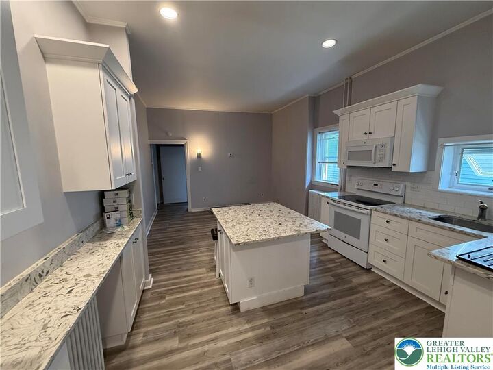 Property Photo: 527 1st Avenue 1S PA 18018