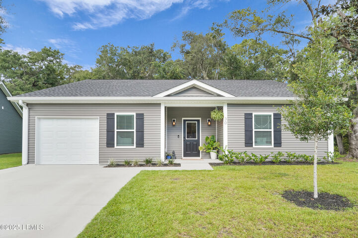 Property Photo: 30 Avalon Drive SC 29907