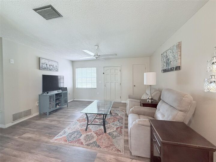 Property Photo: 4115 E Okara Road FL 33617