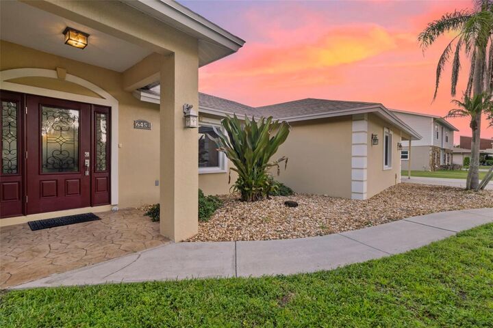 Property Photo: 6454 Beechwood Avenue FL 34231