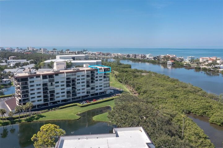 Property Photo: 11590 Shipwatch Drive 841 FL 33774