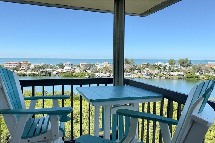 Property Photo:  11590 Shipwatch Drive 841  FL 33774 