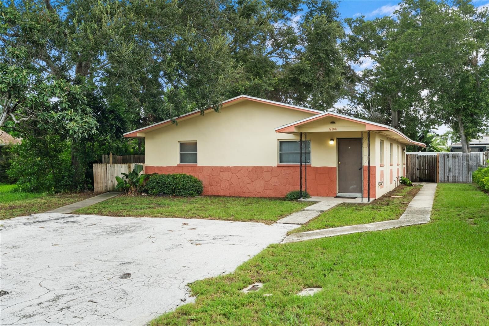 Property Photo: 11941 144th Street FL 33774
