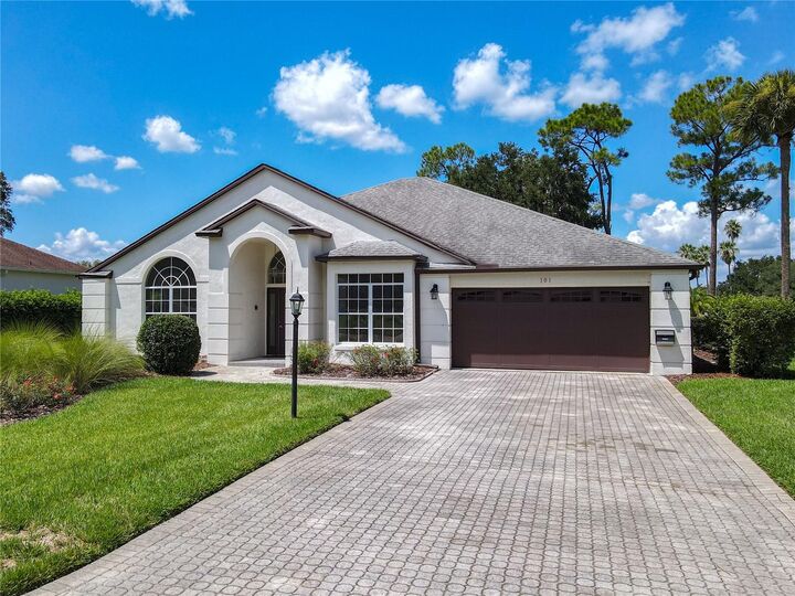 Property Photo: 101 Spanish Moss Road FL 33837