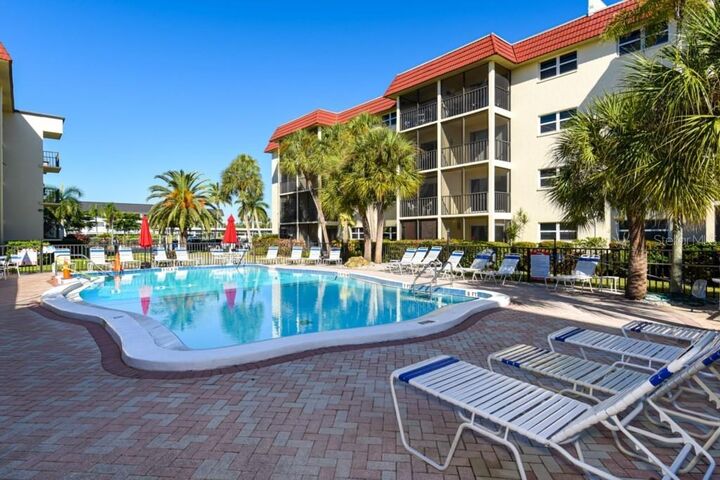 Property Photo:  925 Beach Road 310  FL 34242 