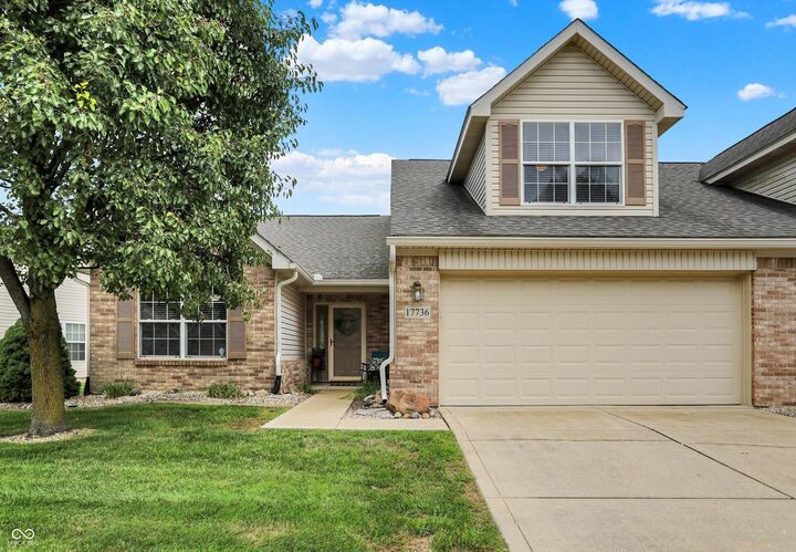 Property Photo: 17736 Crown Pointe Court IN 46062