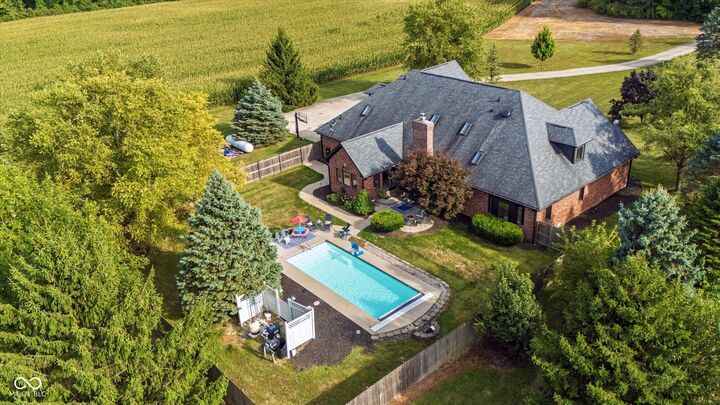 Property Photo:  1910 W 211th Street  IN 46069 