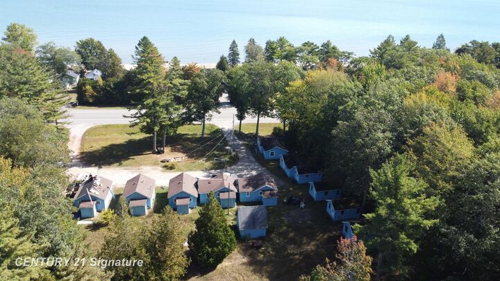 Property Photo:  4060 S US-23 Highway  MI 48738 