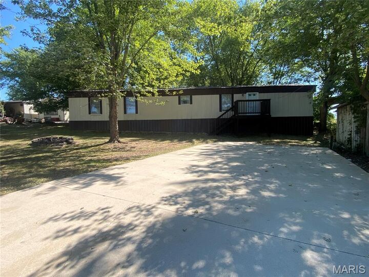 2020 Choctaw Path  Hermann MO 65041 photo