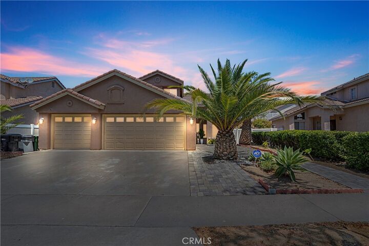 Property Photo: 1605 Knox Circle CA 92879