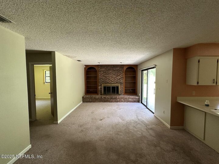 Property Photo: 1582 NE 158th Street FL 32091