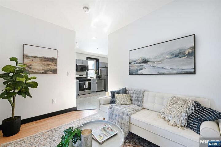 391 Central Avenue 6  Jersey City NJ 07307 photo