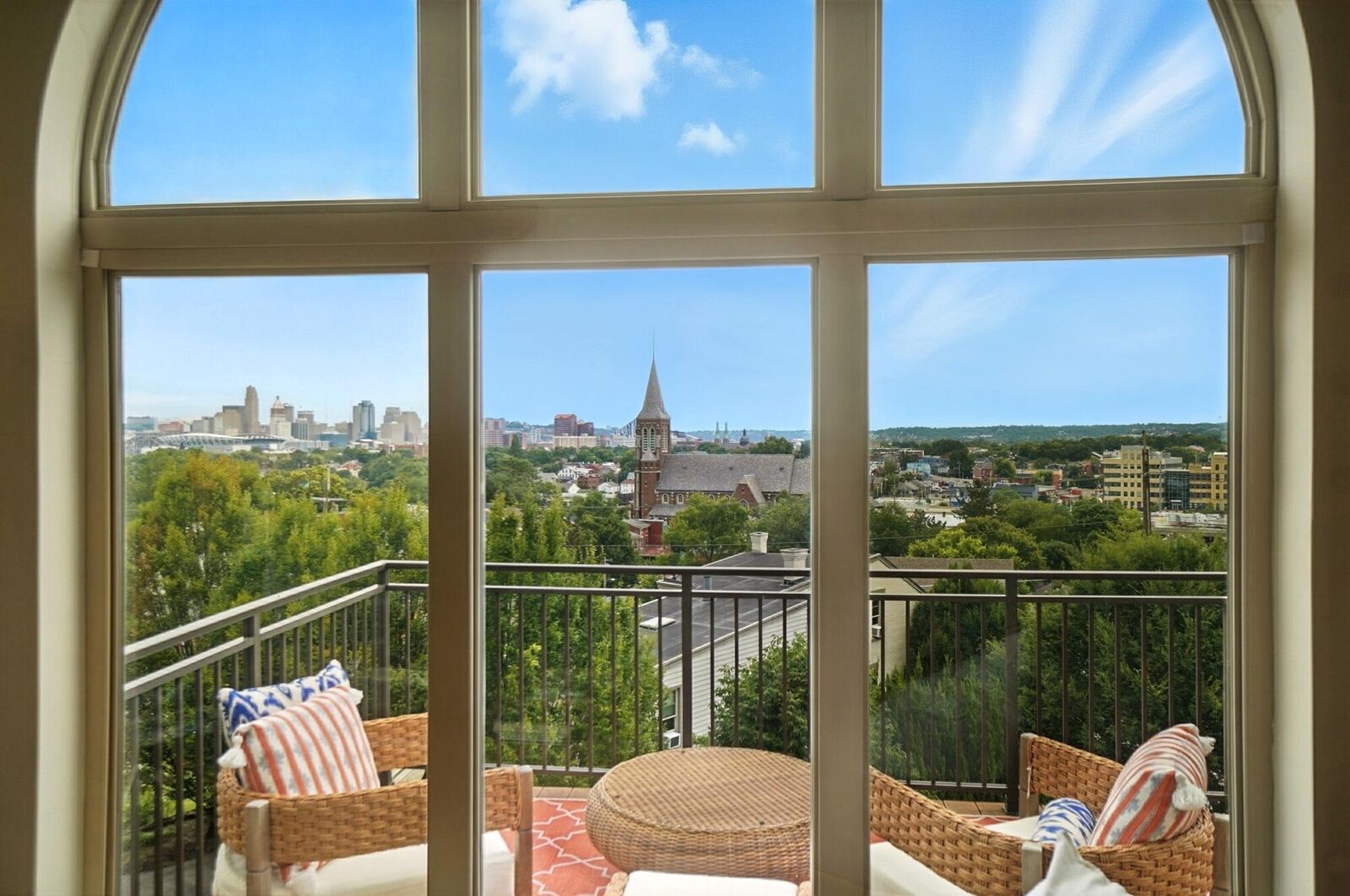 Property Photo: 1179 Torreys Court KY 41011