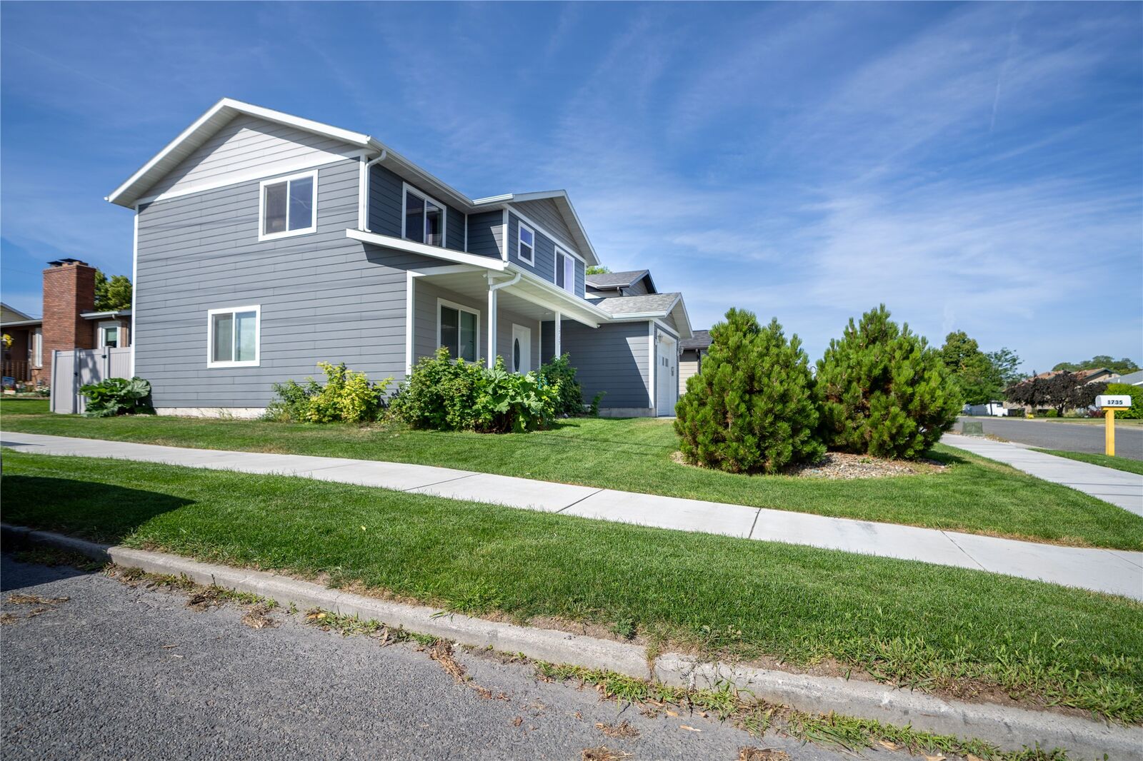 Property Photo: 1735 Livingston Avenue MT 59601