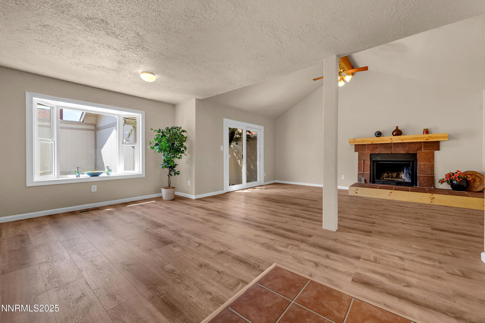 Property Photo: 1265 Searchlite Court NV 89503
