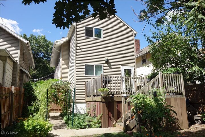Property Photo:  685 Brown Street  OH 44311 