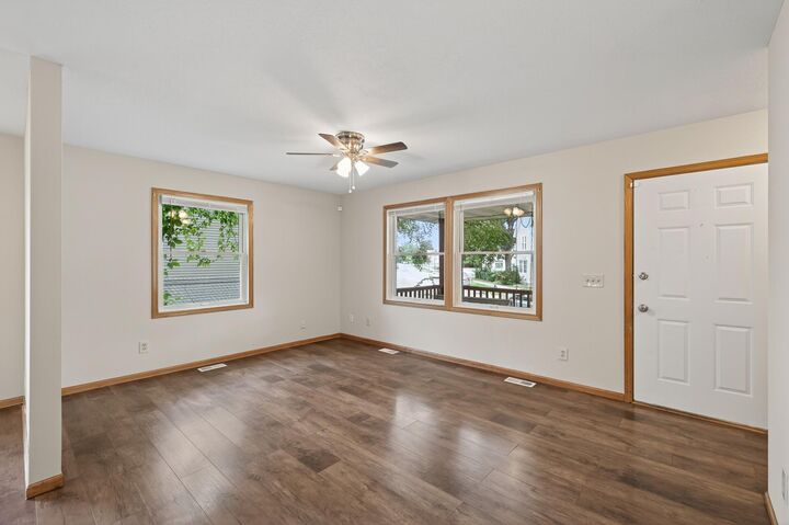 1939 Hillside Avenue N  Minneapolis MN 55411 photo