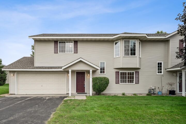 Property Photo: 2079 Brittany Court MN 55379