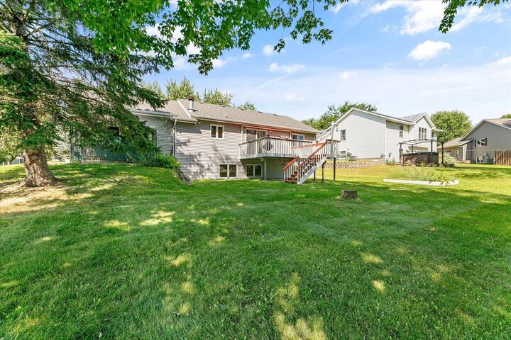 Property Photo:  926 21st Street SE  MN 56304 