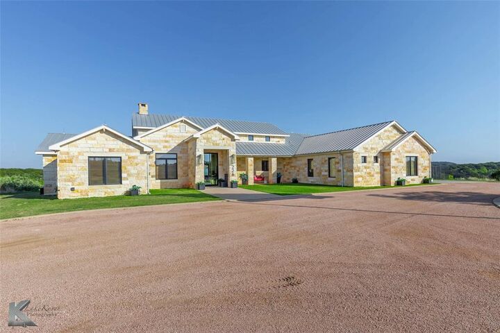 Property Photo:  226 Rabbitt Run  TX 79562 