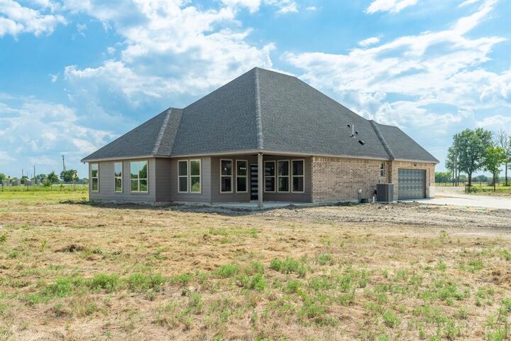Property Photo: 5045 Fm 36 TX 75135