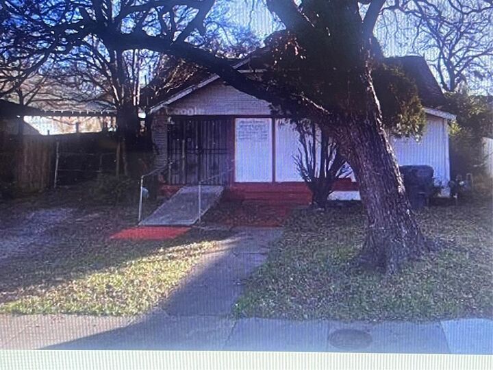 Property Photo: 1334 Galloway Avenue TX 75216