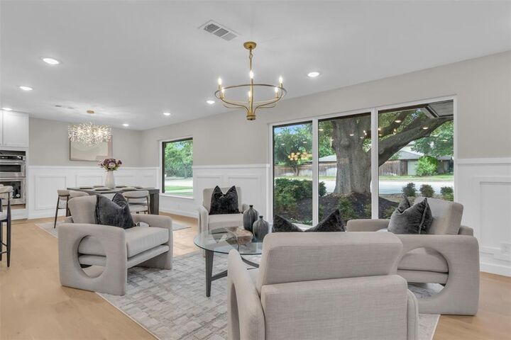 Property Photo:  11107 Hillcrest Road  TX 75230 