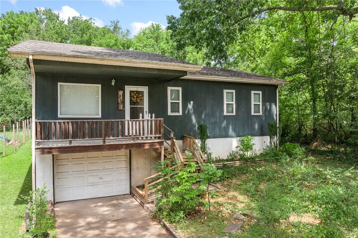 717 W Newman  Harrison AR 72601 photo