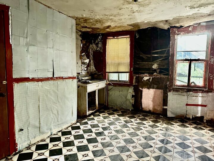 Property Photo:  87 West Seventh Street  MA 02127 