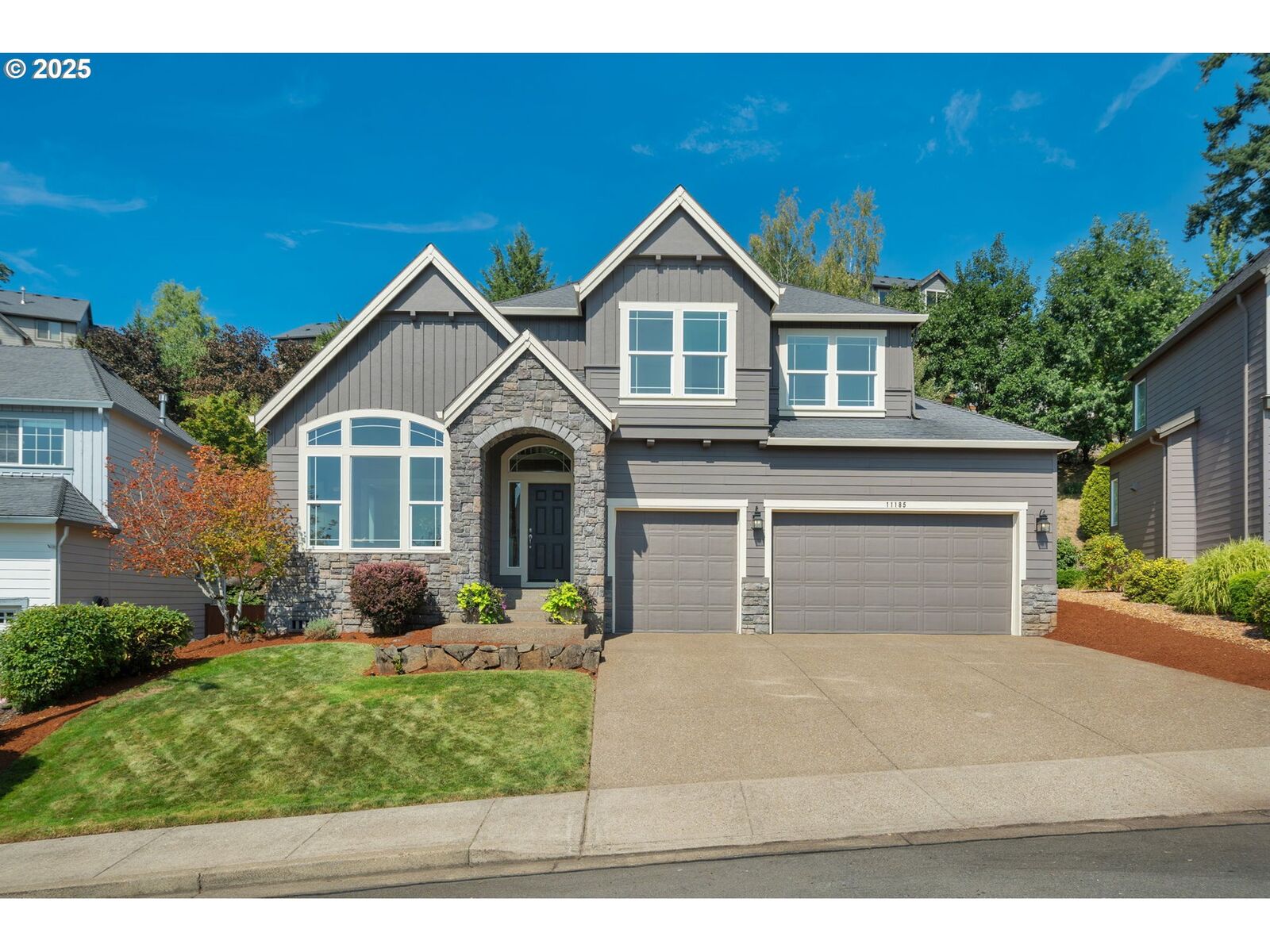 Property Photo: 11185 SE Lenore St OR 97086