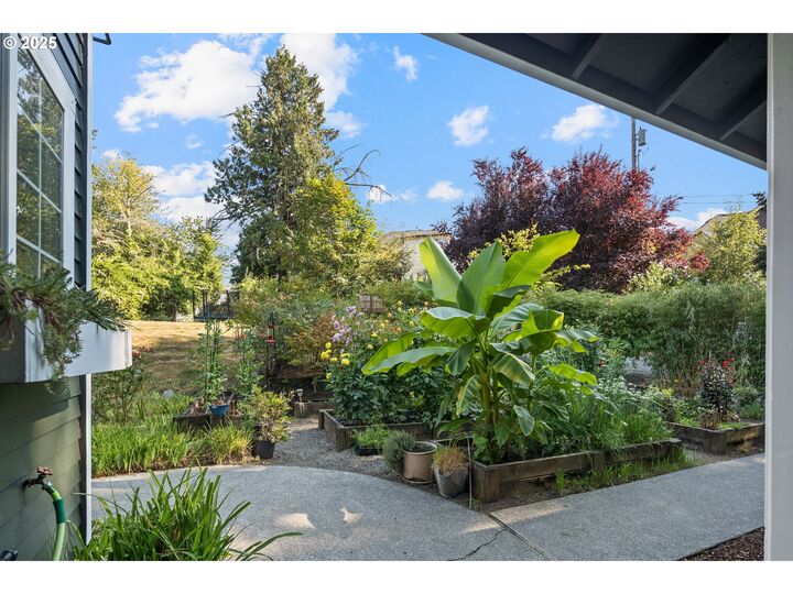 Property Photo:  4567 SE 282nd Ave  OR 97080 