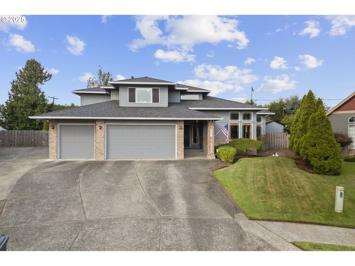 2597 NE Roberts Pl  Gresham OR 97030 photo