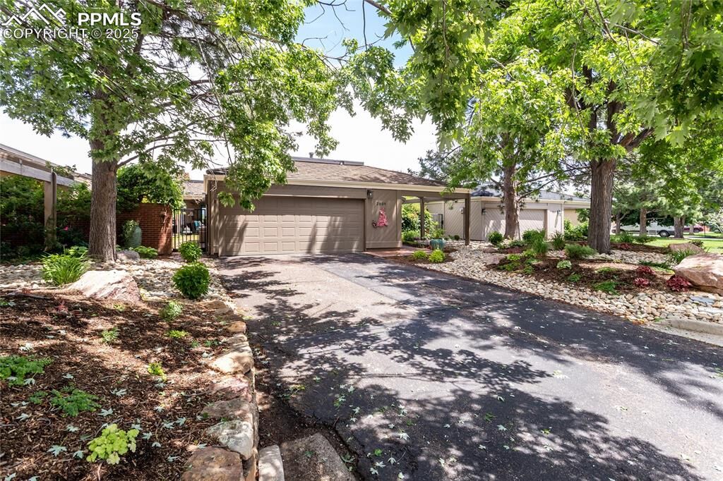 Property Photo: 2609 Ashgrove Street CO 80906