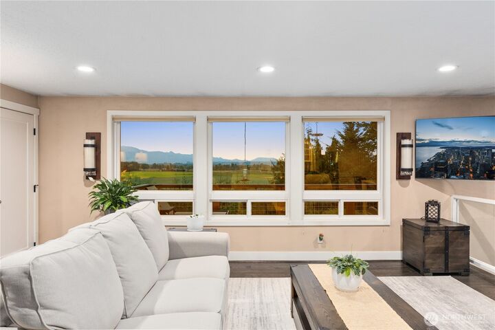 Property Photo: 17038 Obstruction Drive WA 98233